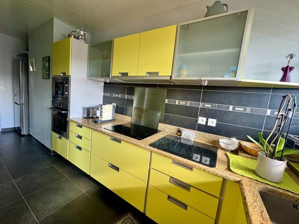 PARC BARBIEUX T4 110M² AVEC BALCON CAVE ET GARAGE ROUBAIX