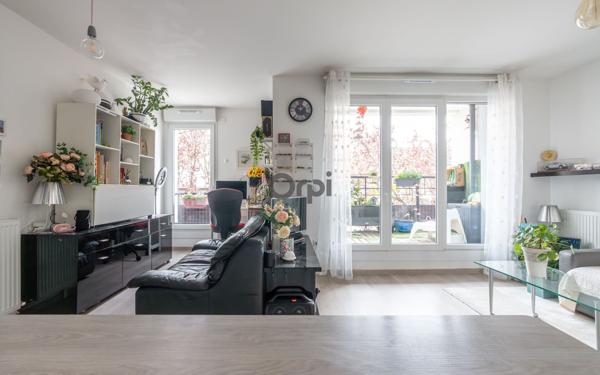 Appartement à vendre    3 pièces • 68,81 m2 Joinville-le-Pont