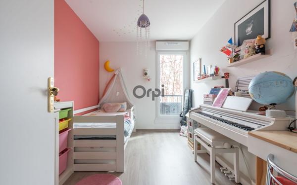 Appartement à vendre    3 pièces • 68,81 m2 Joinville-le-Pont