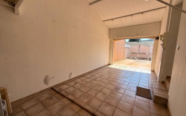 Maison à vendre    5 pièces •  Beaucaire