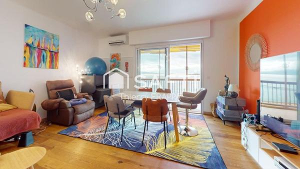 T4 rénové avec terrasse et vue baie d’Ajaccio