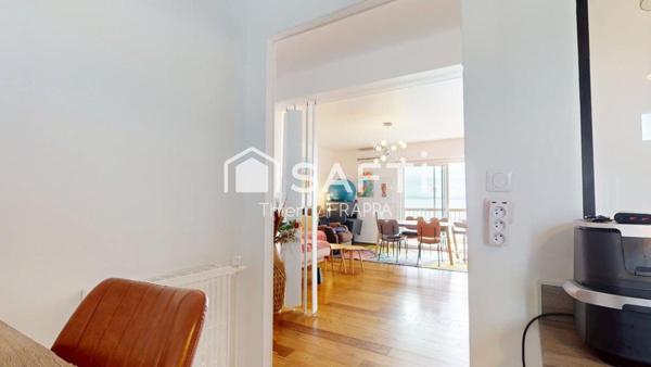 T4 rénové avec terrasse et vue baie d’Ajaccio