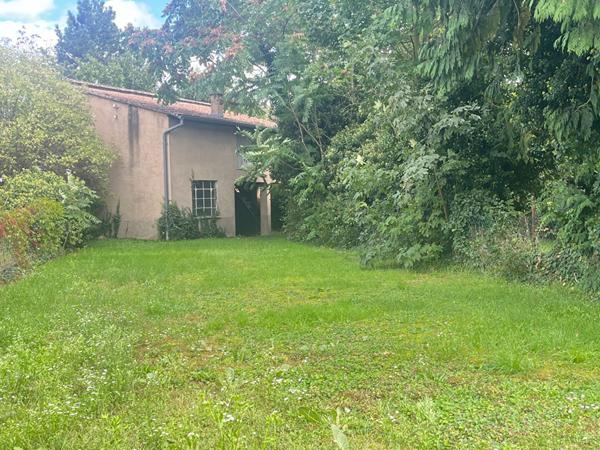 Maison - 9 pièces - 182 m²