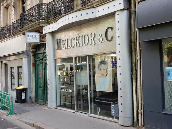Saint Etienne 42000 Fonds de commerce, salon de coiffure 85m²