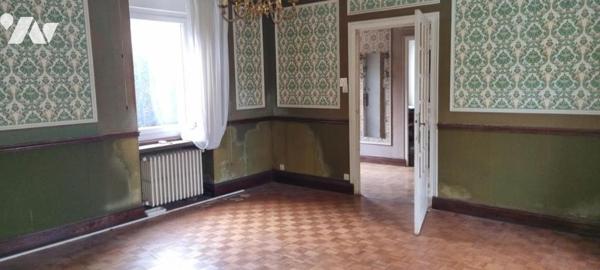 LA GUERCHE DE BGNE - Maison centre-ville - Garage et petit jardin