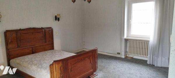 LA GUERCHE DE BGNE - Maison centre-ville - Garage et petit jardin