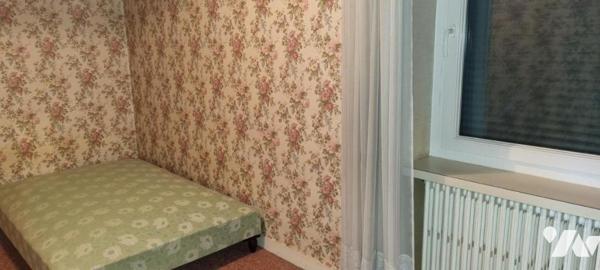 LA GUERCHE DE BGNE - Maison centre-ville - Garage et petit jardin