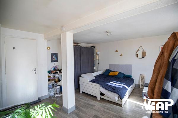 Centre ville, immeuble avec 13 appartements , Limoges Centre ville, immeuble avec 13 appartements , Limoges