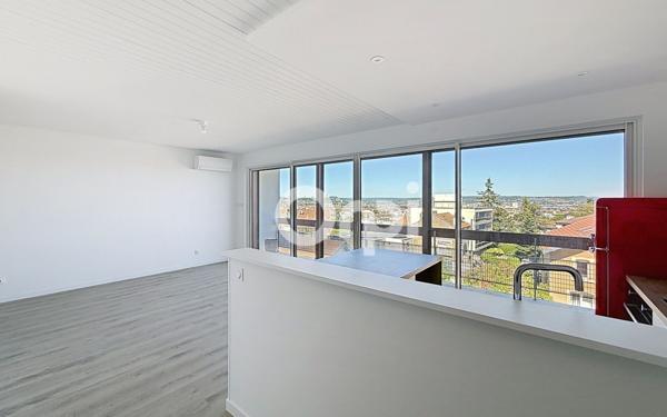 Appartement à louer    3 pièces •  Vandoeuvre-lès-Nancy