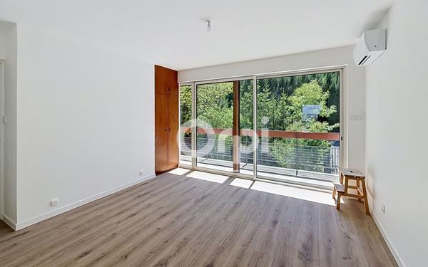 Appartement à louer    3 pièces •  Vandoeuvre-lès-Nancy
