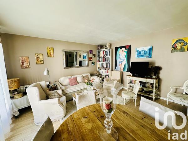 Appartement 3 pièces de 60 m² à Chartres (28000)