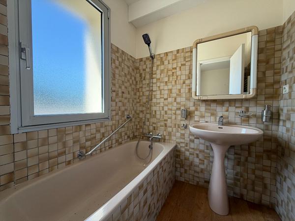 ROYAN - APPARTEMENT A LOUER Royan ROYAN - APPARTEMENT A LOUER Royan