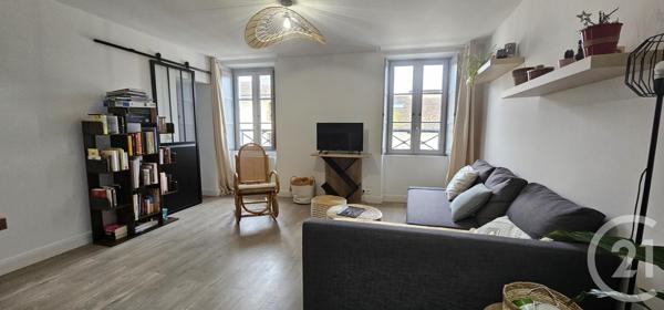 Appartement T2 à vendre  2 pièces - 61,13 m 2   MONT DE MARSAN  - 40