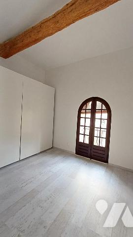 T2 au cœur d'Uzès dans une petite copropriété