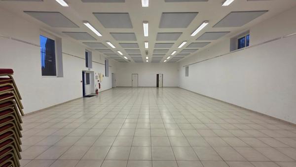 Salle des Fêtes – Bâtiment Individuel 260 m2