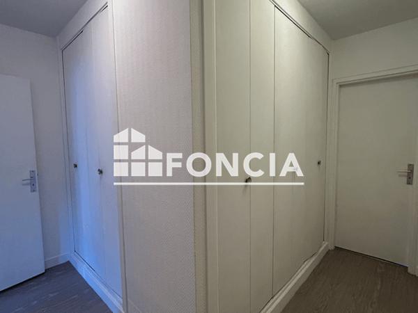 Location Appartement 2 pièces 55.88 m² - ENTREE A Orleans 45000