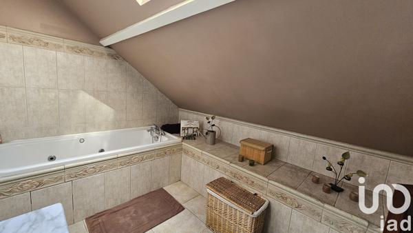 Maison à vendre 7 pièces 226 m² Châtenay-sur-Seine