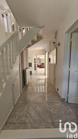 Maison à vendre 7 pièces 226 m² Châtenay-sur-Seine