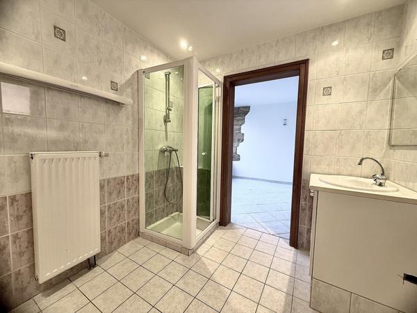 Maison 7 pièces 160m2 avec Cour 2 logements Centre ville 275 000 € H.A.I.*