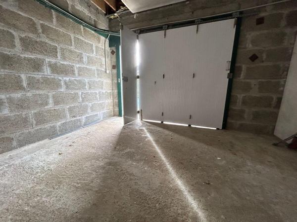 Maison à vendre à Aigné dans la Sarthe (72650), ref : SL-72021-487