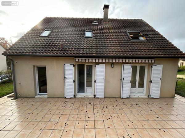 Maison à vendre à Aigné dans la Sarthe (72650), ref : SL-72021-487
