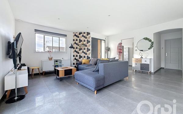 Maison à vendre    4 pièces • 106 m2 La Garnache