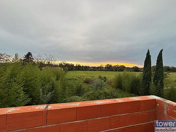 LE FAUGA à 10 mn de MURET ,MAISON D'ARCHITECTE HORS D'EAU HORS D'AIR à TERMINER SUR Terrain de 2600 m²