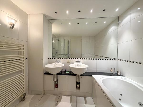 Appartement à vendre 7 pièces PARIS 8EME ARRONDISSEMENT (75)