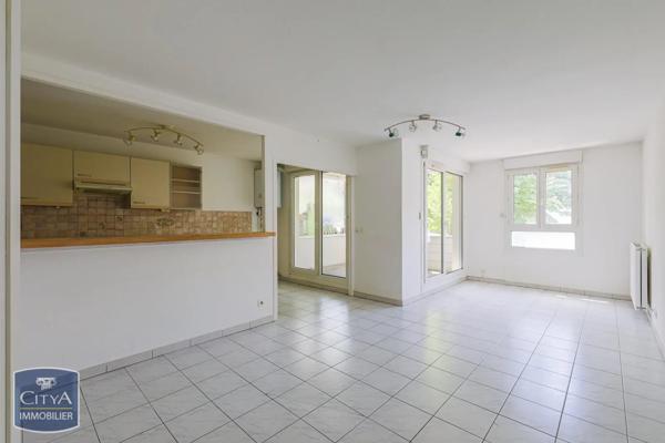 Appartement à vendre 3 pièces 69m² Saint-Martin-d'Hères (38400)