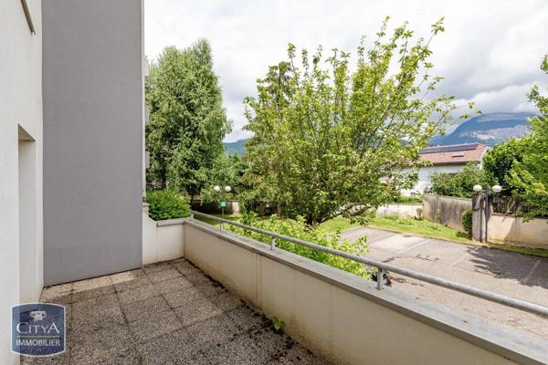 Appartement à vendre 3 pièces 69m² Saint-Martin-d'Hères (38400)