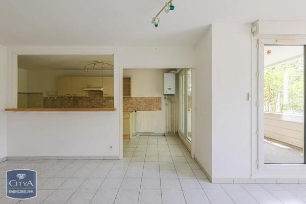 Appartement à vendre 3 pièces 69m² Saint-Martin-d'Hères (38400)