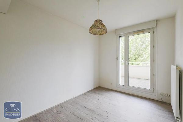 Appartement à vendre 3 pièces 69m² Saint-Martin-d'Hères (38400)