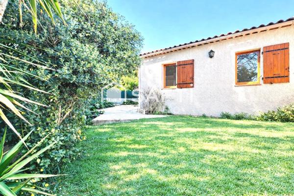 Cocon familial avec possibilité 4 chambres.