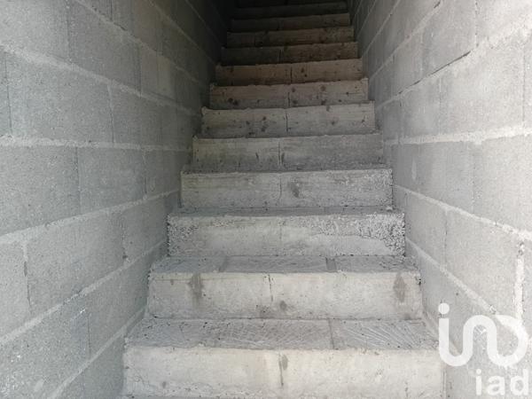 Longère 4 pièces de 108 m² à Néris-les-Bains (03310)