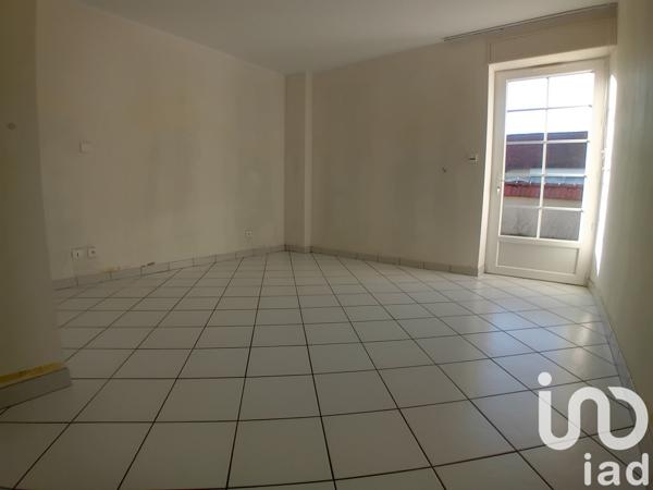 Longère 4 pièces de 108 m² à Néris-les-Bains (03310)