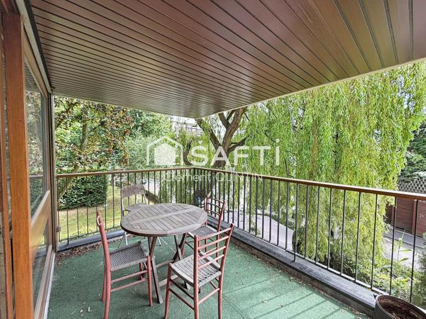 APPARTEMENT FAMILIAL – ENVIRONNEMENT PRIVILÉGIÉ – FORT POTENTIEL