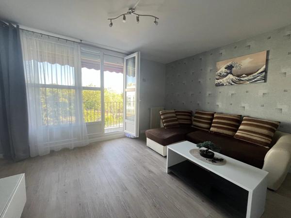 Location                                                      Appartement
                        
                     4 pièces                      67 m2                     à Nevers
