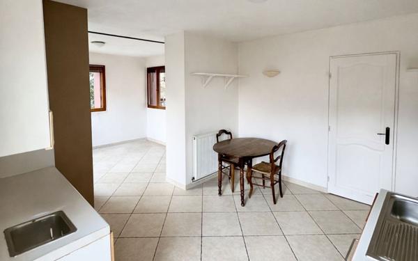 Appartement à vendre    2 pièces • 43 m2 Caluire-et-Cuire