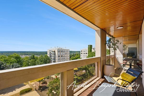 Dernier étage avec vue panoramique et loggia