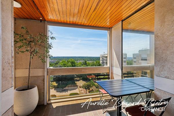 Dernier étage avec vue panoramique et loggia