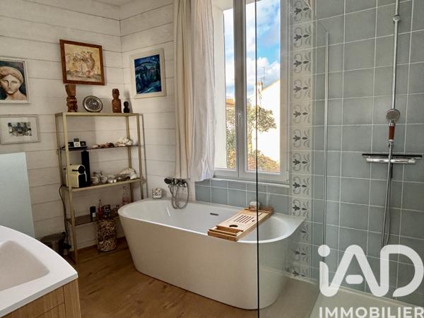 Maison à vendre 9 pièces 220 m² Toulon