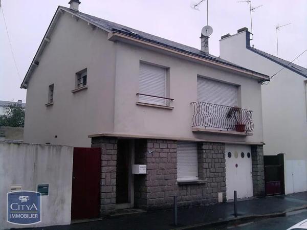 Maison à louer 4 pièces 106.7m²