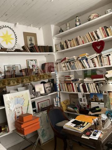 APPARTEMENT 81 M² A RENOVER