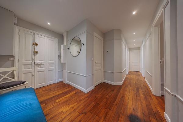 APPARTEMENT T3 MEUBLE REIMS CENTRE