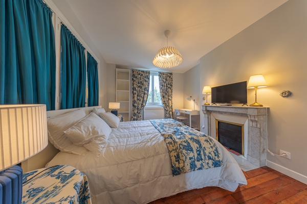 APPARTEMENT T3 MEUBLE REIMS CENTRE