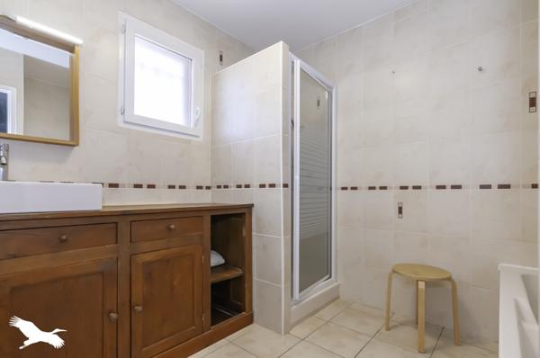 Maison à vendre 359 000 € Mèze 5 p 84 m² DPE C