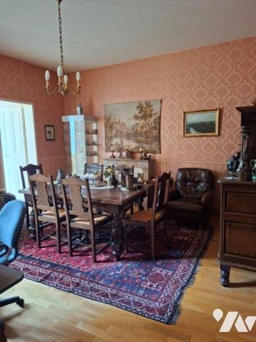 RARE : RUE DE BRISSAC PROPRIETE de 346 M2 habitable