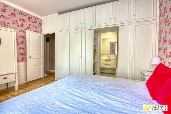 Versailles Notre-Dame Parc Appartement "esprit maison" 5 pièces 102.72 m² au seol €795 000 ** - Référence 27787