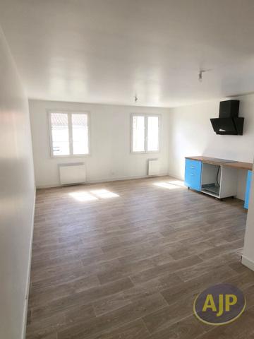 Location appartement Sainte Pazanne : 660 € - AJP Immobilier Sainte-Pazanne