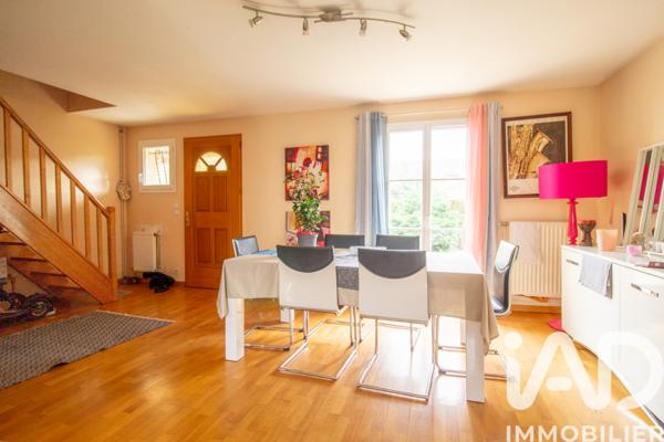 Maison à vendre 6 pièces 115 m² Issou